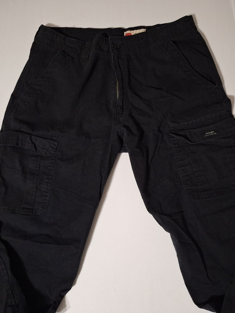 Men's Wrangler Black Relaxed Fit Cargo Pants